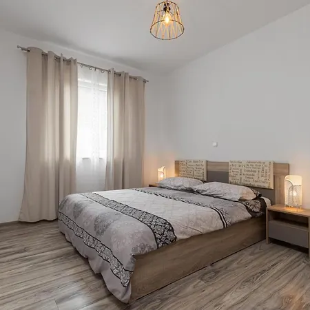 别墅 Palma With Grill & Pool Gedići