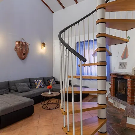 Palma With Grill & Pool Villa